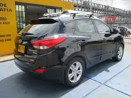 2012  Hyundai Tucson - Image 30