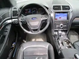 2019  Ford Explorer - Image 23