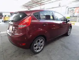 2013  Ford Fiesta - Image 10