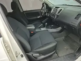 2014  Toyota Fortuner - Image 22