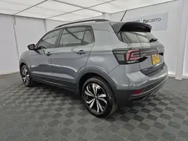 2022  Volkswagen T - Image 12