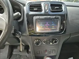 2019  Renault Logan - Image 24