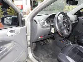 2016  Volkswagen Voyage - Image 21