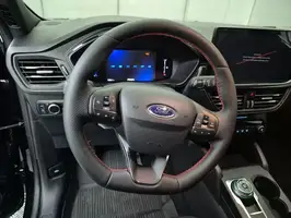 2025  Ford Escape - Image 59