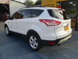 2014  Ford Escape - Image 22