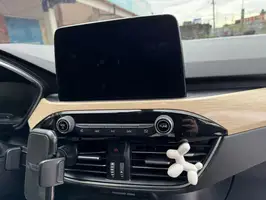 2022  Ford Escape - Image 25