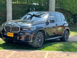 2022  Bmw X5 - Image 11