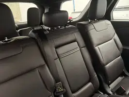 2025  Ford Explorer - Image 15