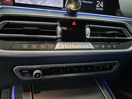 2022  Bmw X5 - Image 42
