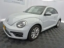 2018  Volkswagen Beetle - Image 10