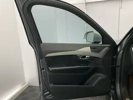 2017  Volvo Unknown - Image 18