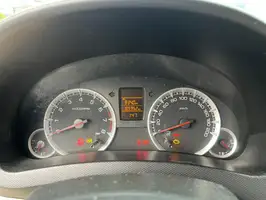 2015  Suzuki Swift - Image 21