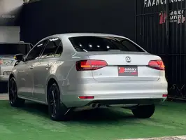 2016  Volkswagen Jetta - Image 12