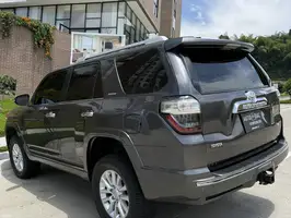 2017  Toyota 4Runner - Image 26