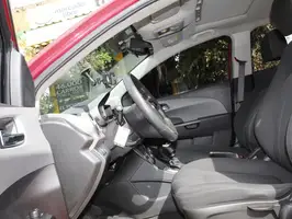 2016  Chevrolet Sonic - Image 37