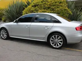 2010  Audi A4 - Image 6