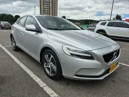 2019  Volvo Unknown - Image 39