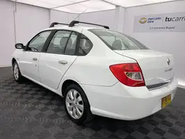 2010  Renault Symbol - Image 33