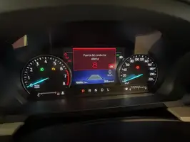 2023  Ford Explorer - Image 15