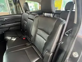 2022  Honda Pilot - Image 16