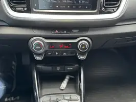2022  Kia Stonic - Image 17