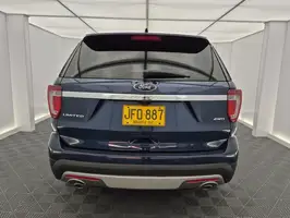 2017  Ford Explorer - Image 38