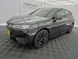 2025  Bmw Ix - Image 9