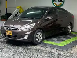 2017  Hyundai Accent - Image 8