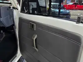 1994  Toyota Land - Image 29