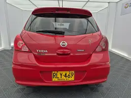 2012  Nissan Tiida - Image 13