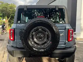 2025  Ford Bronco - Image 15