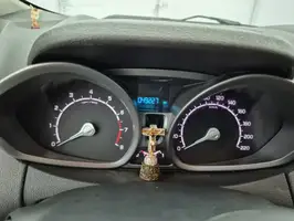 2015  Ford Ecosport - Image 18