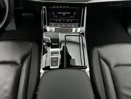 2022  Audi Q7 - Image 24