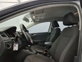 2018  Volkswagen Jetta - Image 18