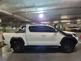 2021  Toyota Hilux - Image 15