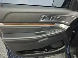 2017  Ford Explorer - Image 46