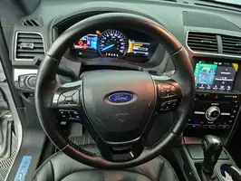 2019  Ford Explorer - Image 17