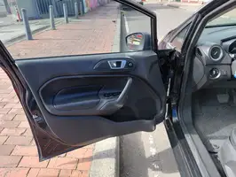 2014  Ford Fiesta - Image 19