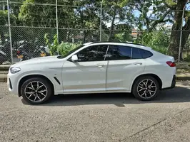 2022  Bmw X4 - Image 31