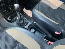 2020  Renault Duster - Image 25