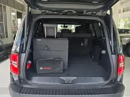 2025  Toyota Prado - Image 23