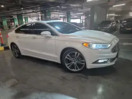 2017  Ford Fusion - Image 18