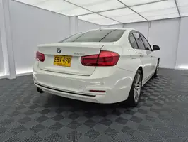 2018  Bmw Serie - Image 35