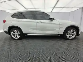 2013  Bmw X1 - Image 17