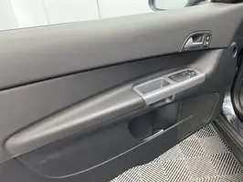 2013  Volvo Unknown - Image 18