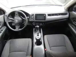 2021  Honda Hr - Image 19