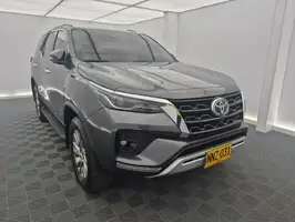 2024  Toyota Fortuner - Image 8