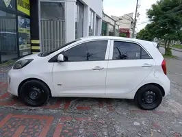 2017  Kia Picanto - Image 14
