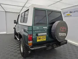 1993  Toyota Land - Image 14