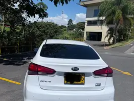 2017  Kia Cerato - Image 16